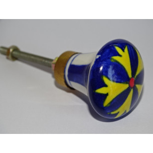 pear knob flower yellow fond dark-blue
