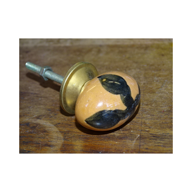 bottoni di porcellana taupe Olive croce nera
