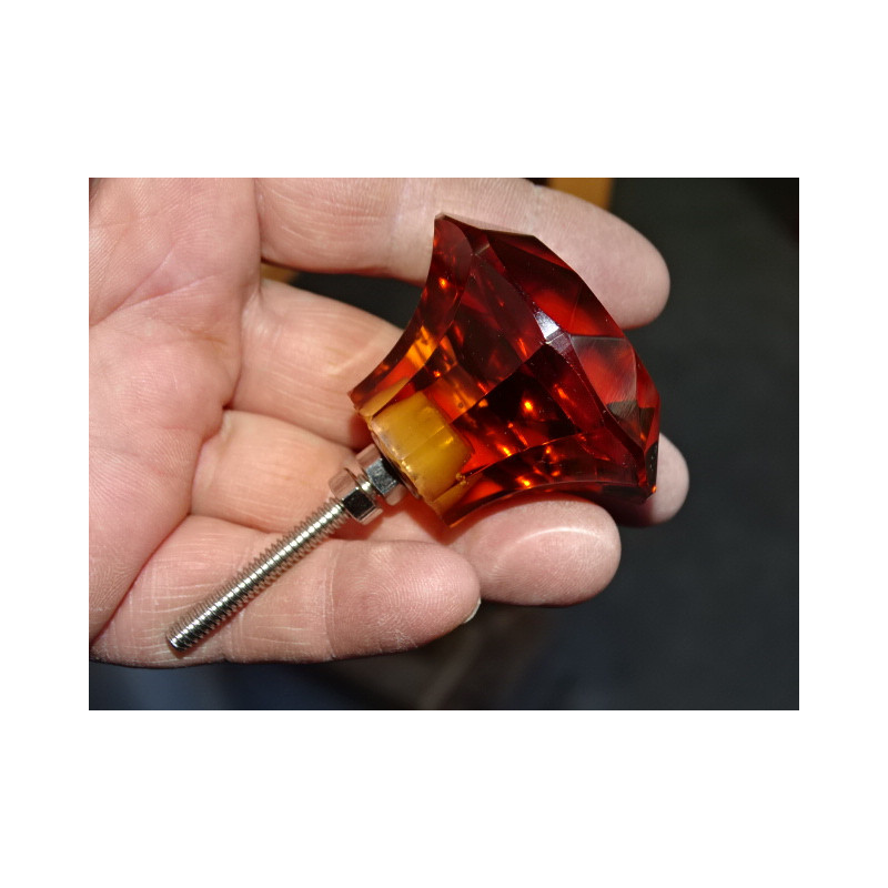 DIAMANT förmiger Glasknauf 50 mm Bernsteinfarbe