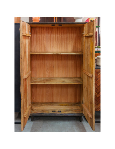 Armoire basse sculptée manguier patiné foncé