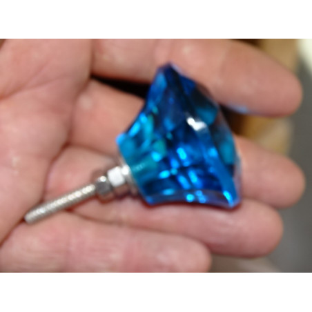 Botón de cristal en forma de DIAMANTE 45 mm turquesa