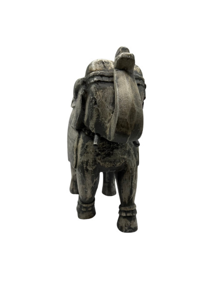 Statue d'éléphant en bois sculpté gris patiné