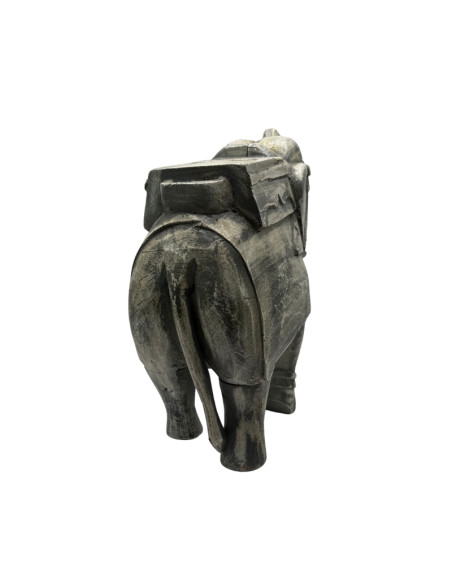 Statue d'éléphant en bois sculpté gris patiné