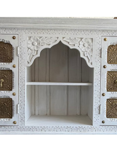Buffet sculpté en manguier et laiton martelé – 180 x 40 x 90 cm