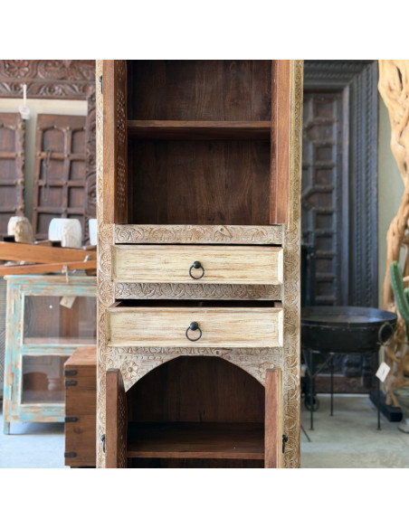 Armoire en manguier sculpté – 4 portes & 2 tiroirs – 175 cm