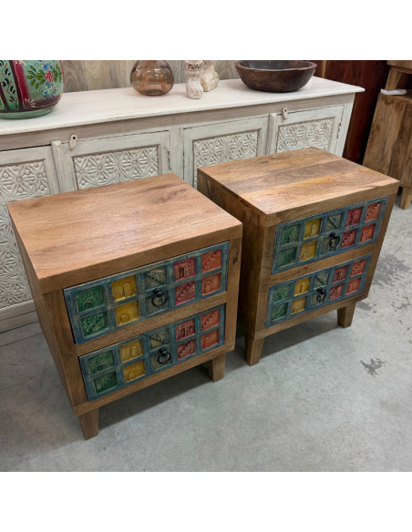 Pair of Carved Mango Wood Bedside Tables – 2 Drawers – 50 x 40 x 60 cm