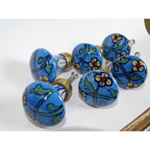 Set of 6 porcelain buttons - Lot 69