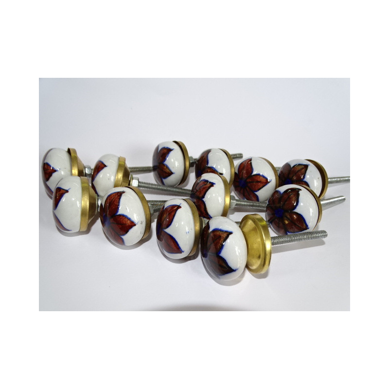 Lot de 12 petits boutons fleur marron foncé 30 mm LOT 65
