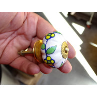 Lot de 6 boutons en porcelaine - Lot 62