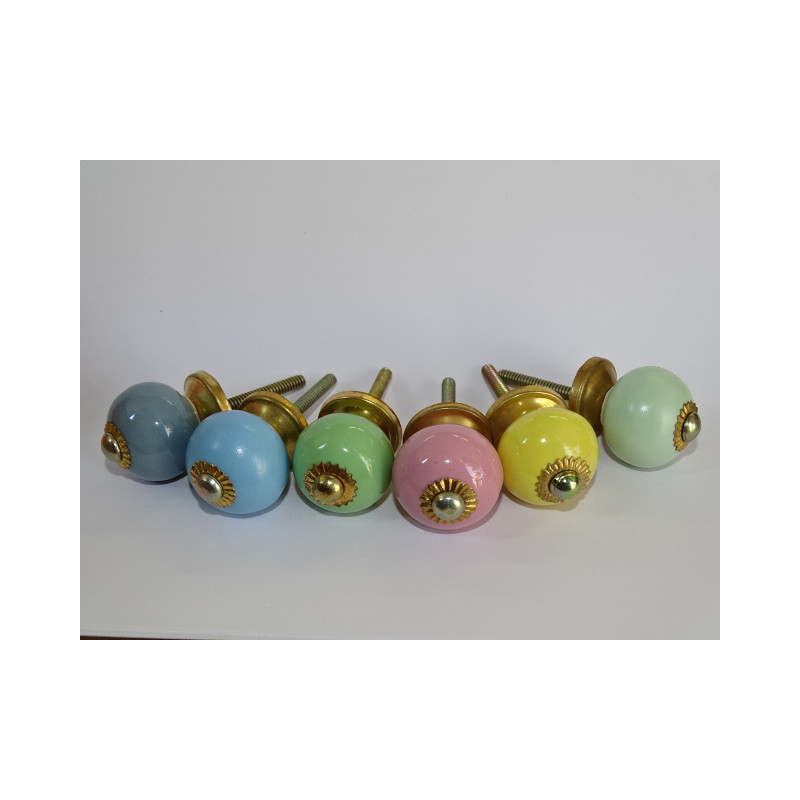Set of 6 small buttons LOT 58