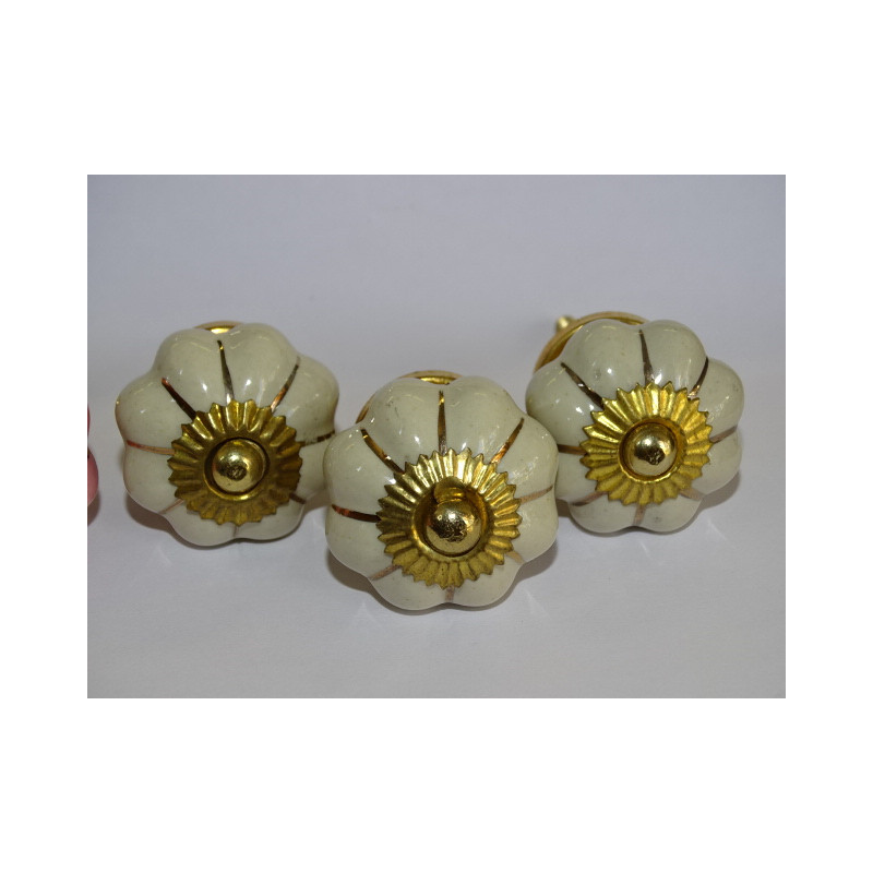 Lot de 6 boutons citrouille 32 mm 3 roses et 3 beige