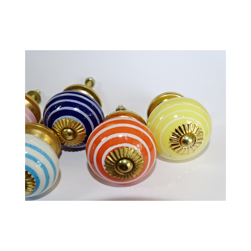 Set of 6 porcelain buttons with stripes - Lot 44
