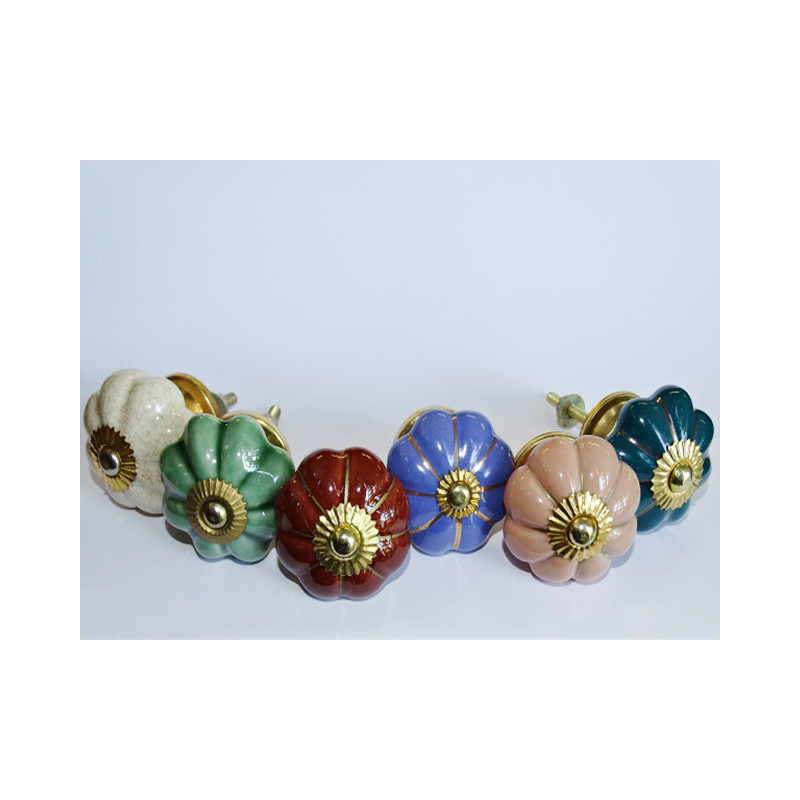 Lot de 6 boutons en porcelaine - Lot 41