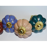 Lot de 6 boutons en porcelaine - Lot 41