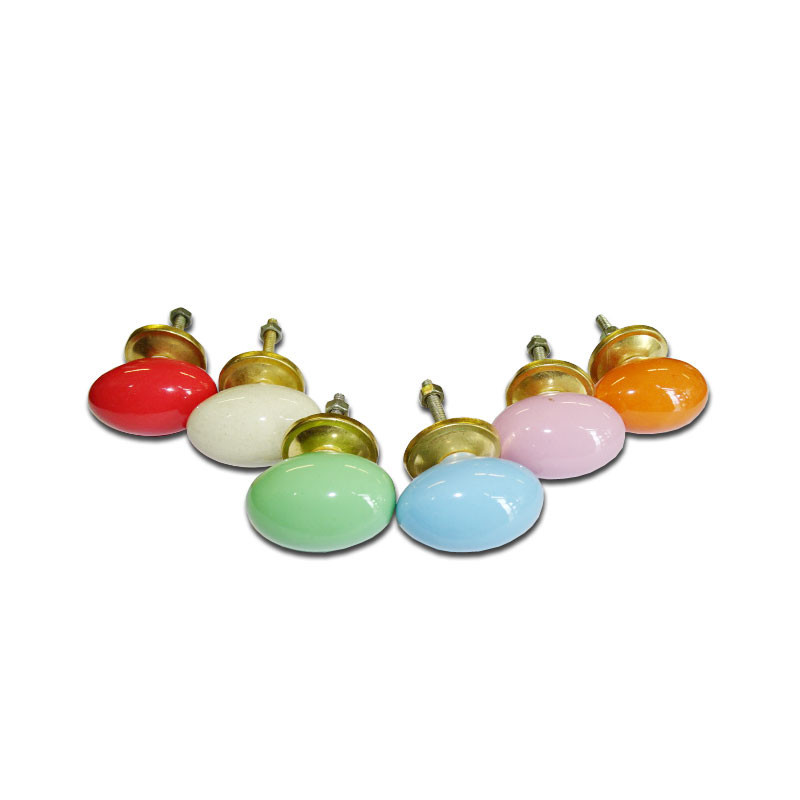 Lot de 6 boutons en porcelaine - Lot 26