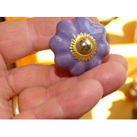 Petite poignées citrouille de couleur violet foncé