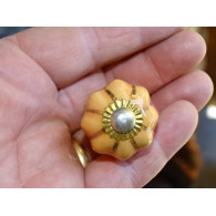 Petites poignées citrouille de couleur caramel