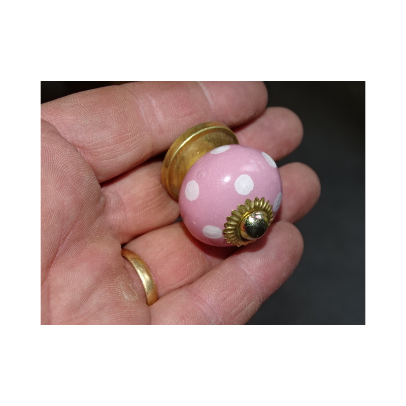Kleine rosa Griffe rosa Erbsen