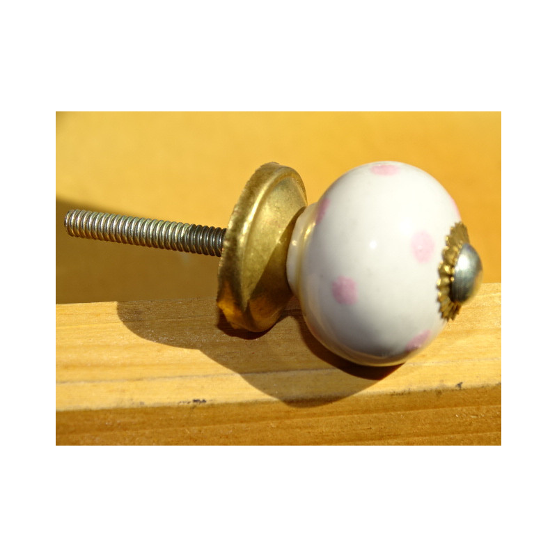 Kleine weiße Punkte rosa Griffe
