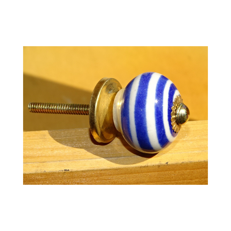 Little handle white spiral dark blue