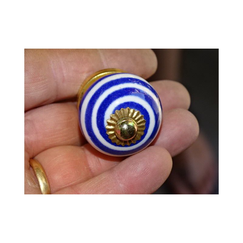 Piccola zucca bianco spirale blu scuro