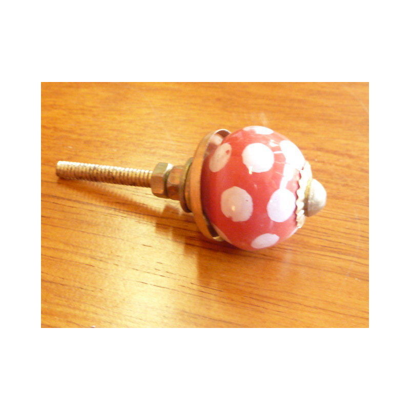 Mini knobs red pitch white gold