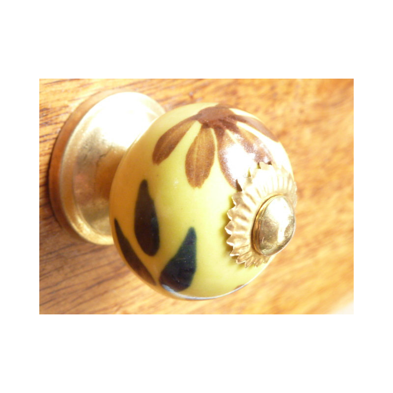 knobs yellow provence