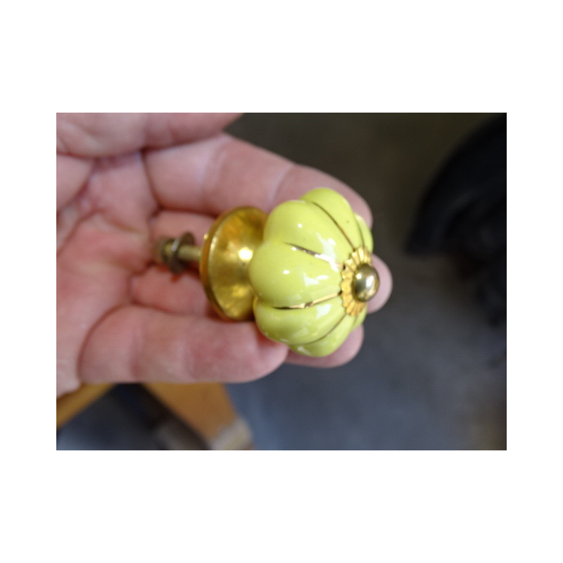 Mini yellow pumpkin buttons with gold line - 35 mm