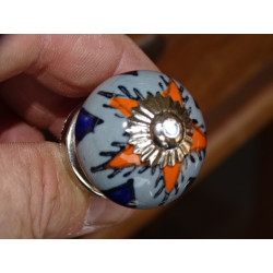 mini bottoni in ceramica grigia e stella arancione - argento