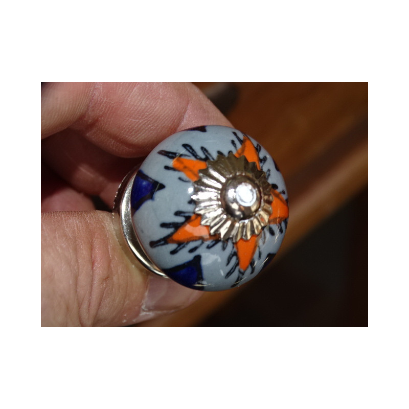 mini gray ceramic buttons and orange star - silver