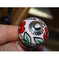 mini boutons en céramique rose et 2 fleures rouges - argenté