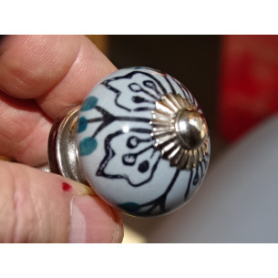 mini bottoni in ceramica grigia e foglie nere - argento