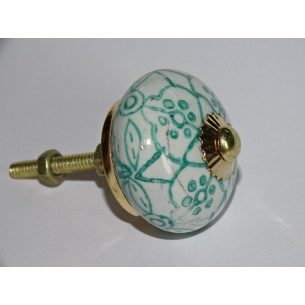 Drawer knobs with green arabesque
