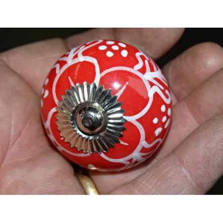 Drawer handle in red porcelain and white poppy