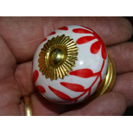 Poignée de tiroir en porcelaine grande fleur rouge