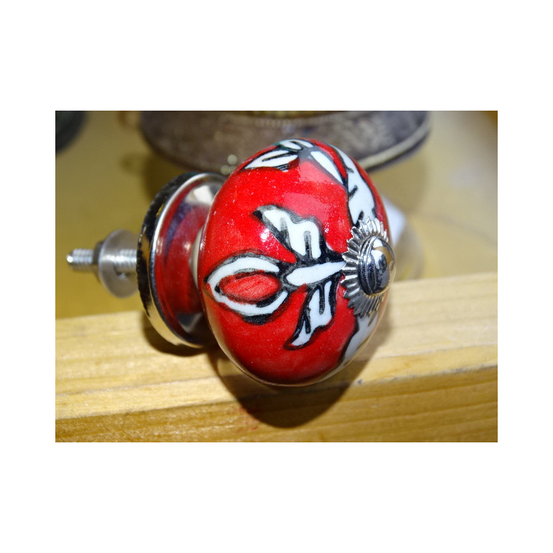 White and Red Arabesque Porcelain Drawer Handle (Silver)