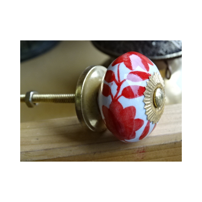 Porzellan Blumenschublade Griff und rote Farne