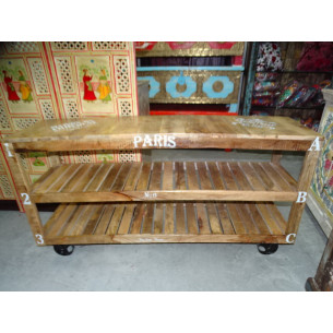Table basse avec industrielle en teck recyclé avec roues trolley