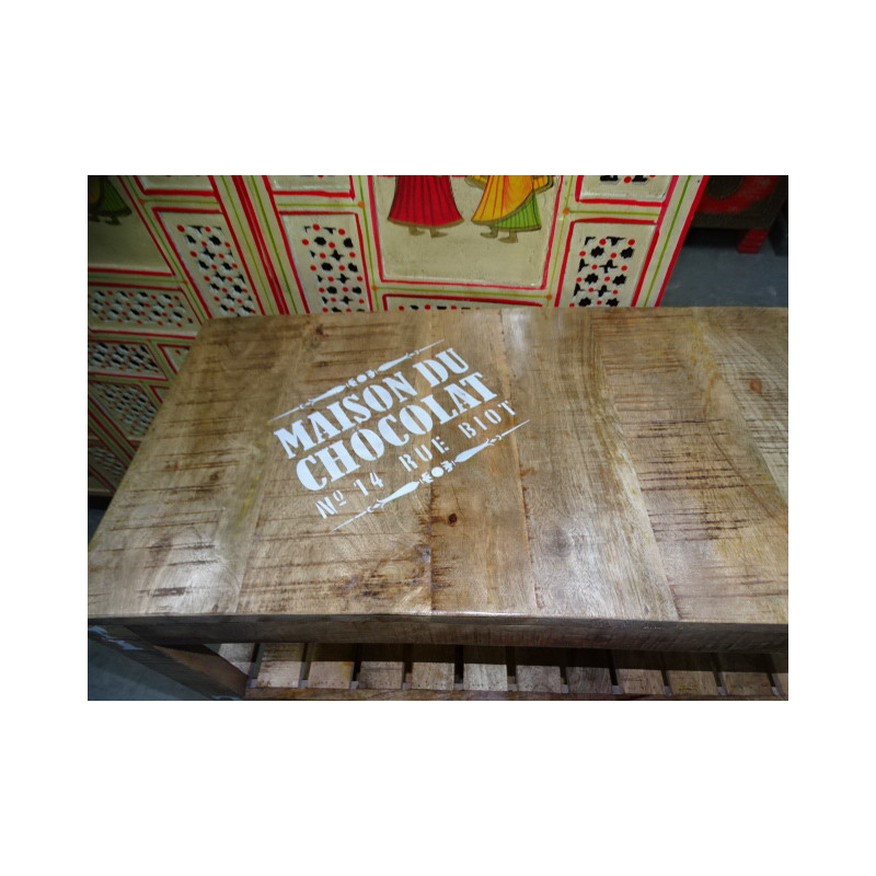 Table basse avec industrielle en teck recyclé avec roues trolley