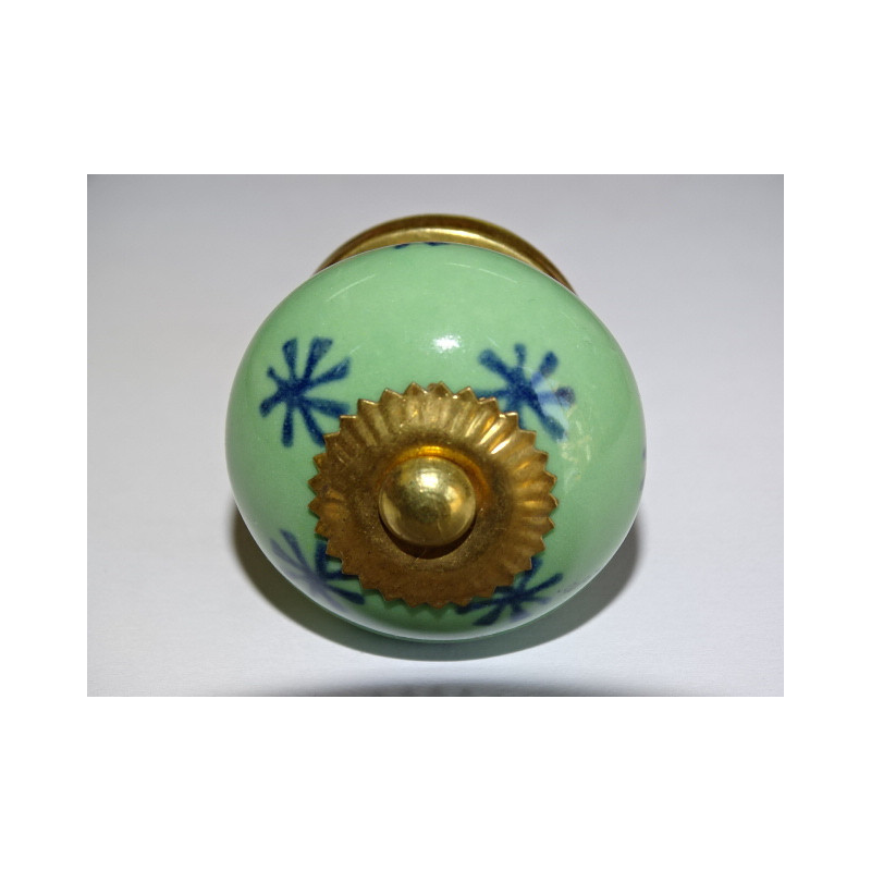 Spring green and ultramarine star drawer or door knobs