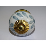 Boutons de tiroirs ou porte blanc avec grande fleur grise