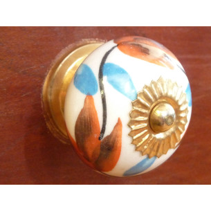 Boutons en porcelaine...
