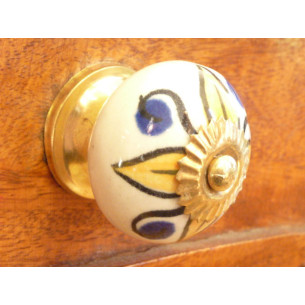 Porcelain knobs white...