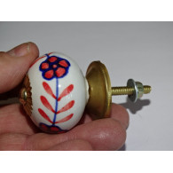 Handle of white furniture 3 red flowers