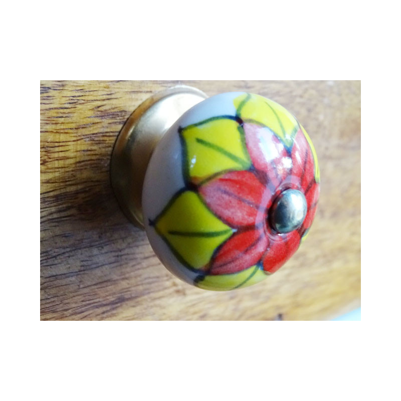 Poignée en porcelaine fleur rouge