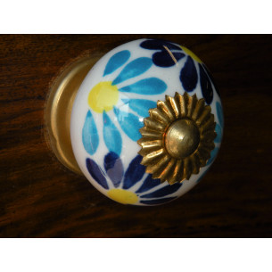 Porcelain knobs turquoise...