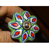 Poignée citrouille en porcelaine verte et fleurs rouges - argenté