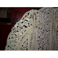 Paravent rond fleurs blanc poncé