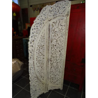 Paravent rond fleurs blanc poncé