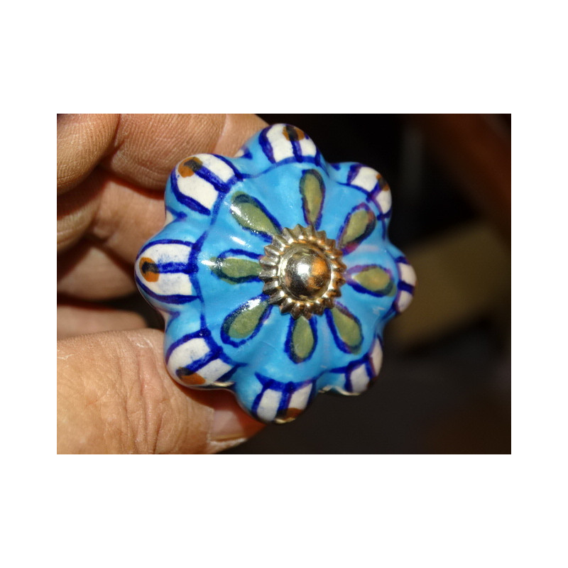 Poignée citrouille en porcelaine turquoise et pétales blancs - argenté